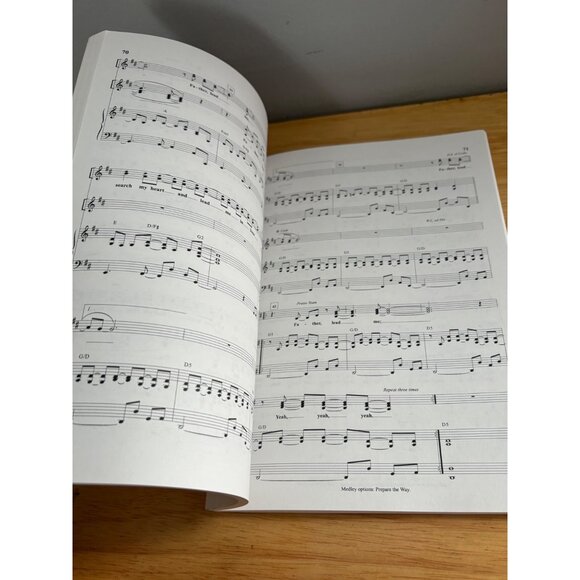 Your Kingdom Come Songbook By Hosanna! Music Praise & Worship Piano Guitar Vocal - Picture 7 of 9